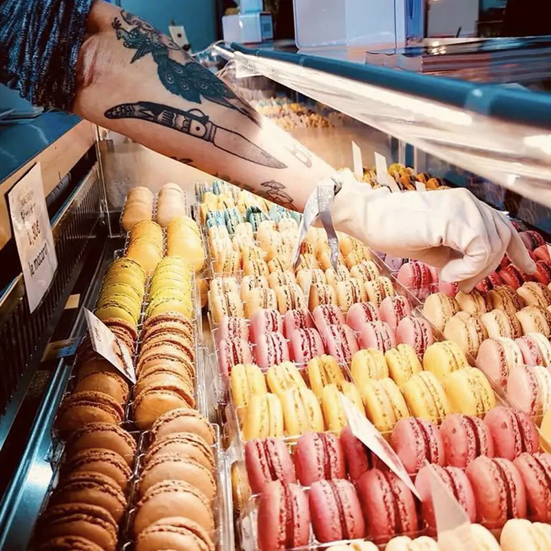 Boutique de macarons à Fontaine de Vaucluse en Provence